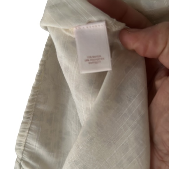 Forever 21 Contemporary Blouse, size M - Picture 10 of 10